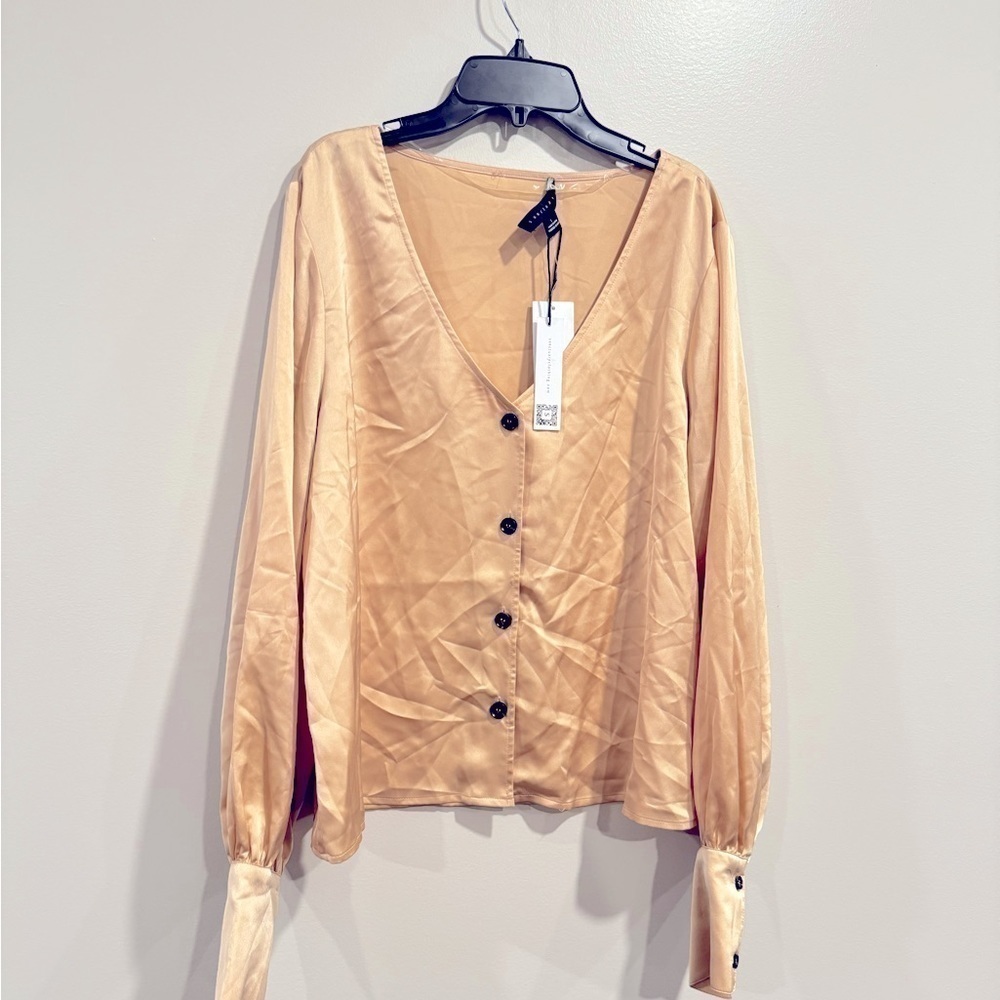 Sanctuary Women's Satin Extended Cuff Blouse Beige, Oatmilk US XS - Picture 7 of 9